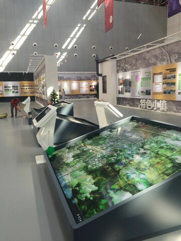 宿遷市建市20周年展覽館信息發(fā)布、觸摸設(shè)備均由米可提供